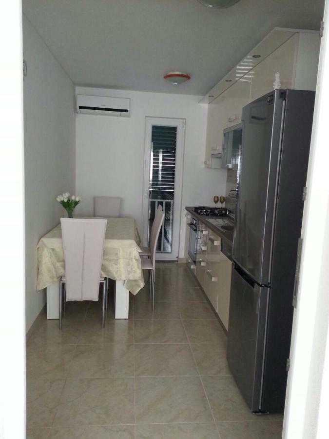 Kartini Apartment Nin Dış mekan fotoğraf